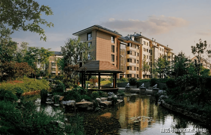 楼盘详情-交房时间-房价户型图-小区环境--交房时间-周边配套-24h电话！AG真人平台楼市热搜焦点：济宁青特瑞马云境网站-青特瑞马云境售楼处电话-济宁(图8)